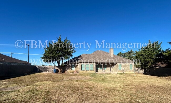 Building Photo - 1904 Uhl Rd