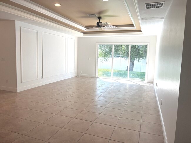 Building Photo - 26748 Morton Ave