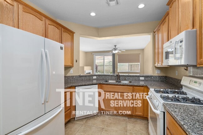 Building Photo - Introducing a charming new home in Folsom