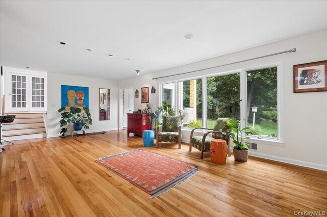 Building Photo - 5 Agnes Cir