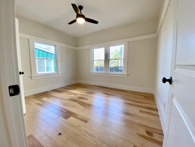 Building Photo - 3705 Arlington Ave