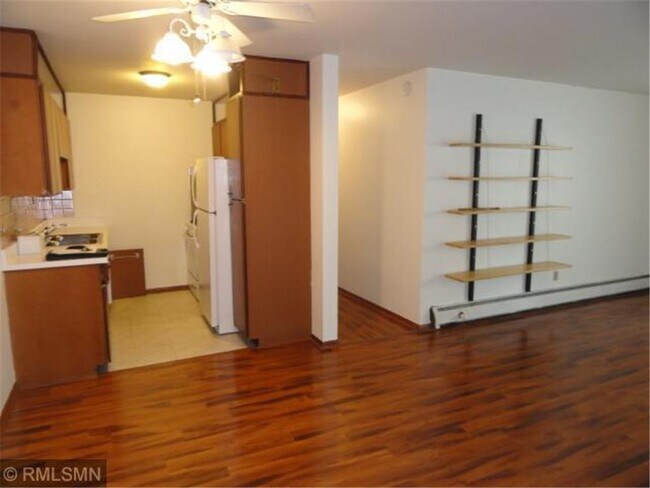 Building Photo - 7000 Sandell Ave