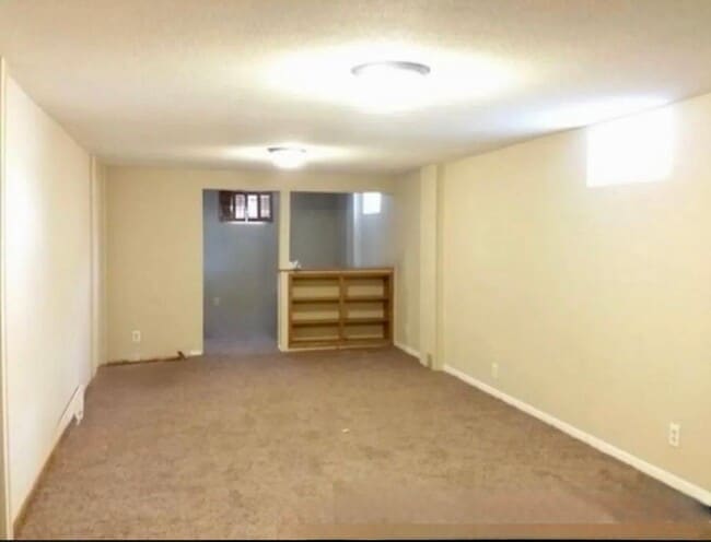 Building Photo - NW Rochester MN 3bedroom 2bath 2car detach...