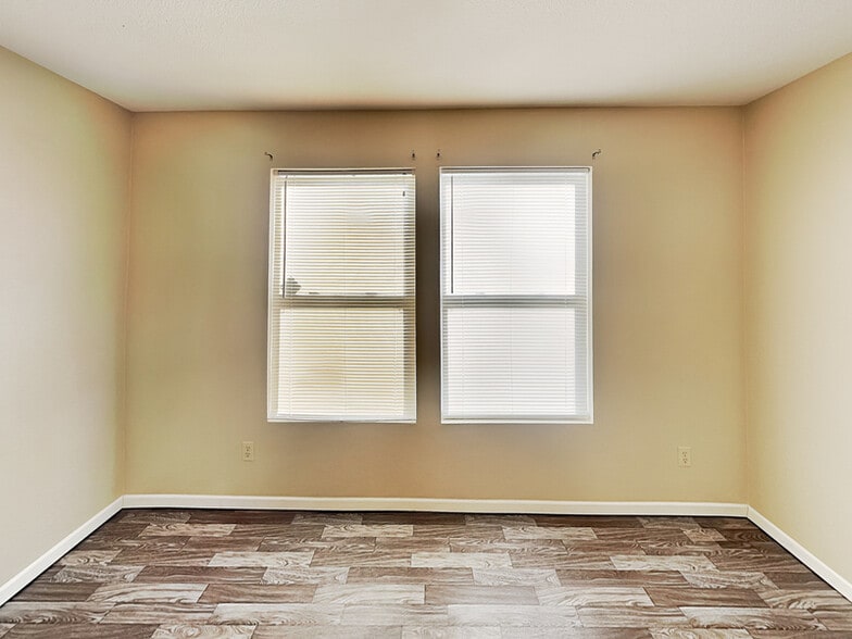 Building Photo - 10455 Candy Apple Ln