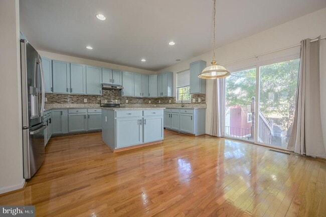 Building Photo - 8324 Tenbrook Dr