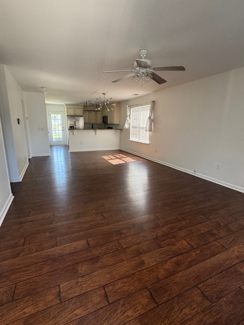 Building Photo - 3030 Hollybrooke Dr