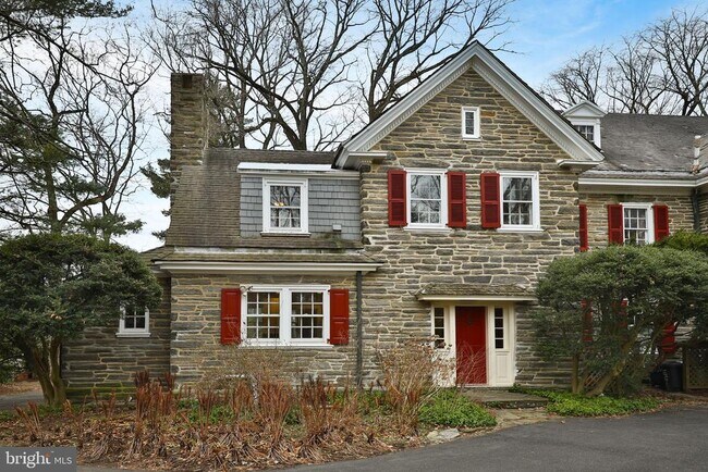 Building Photo - 6610 Wissahickon Ave