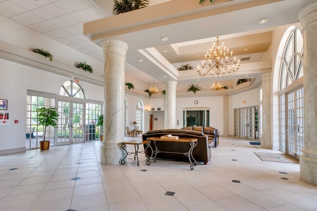 Building Photo - 2130 Rio Nuevo Dr