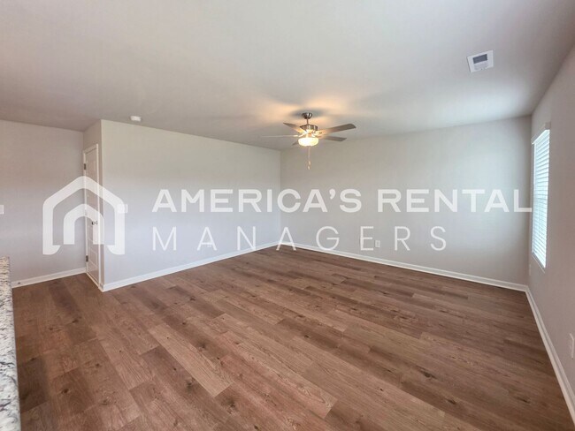 Building Photo - DEPOSIT PENDING!!! - New Construction Home in Decatur, AL