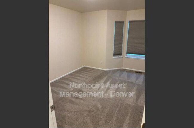 Building Photo - 3 BR/3BA | Newly Renovated Single Family Home |  Back Deck | In Highlands Ranch!