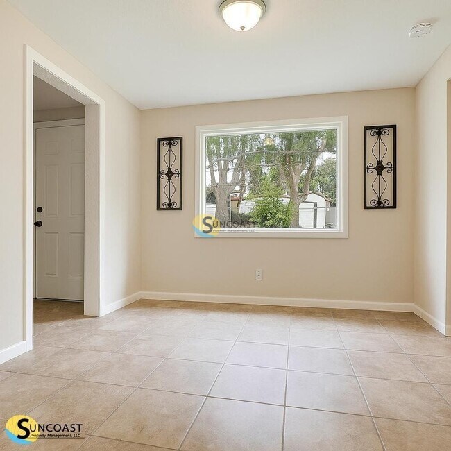 Building Photo - 6907 Hafford Ln