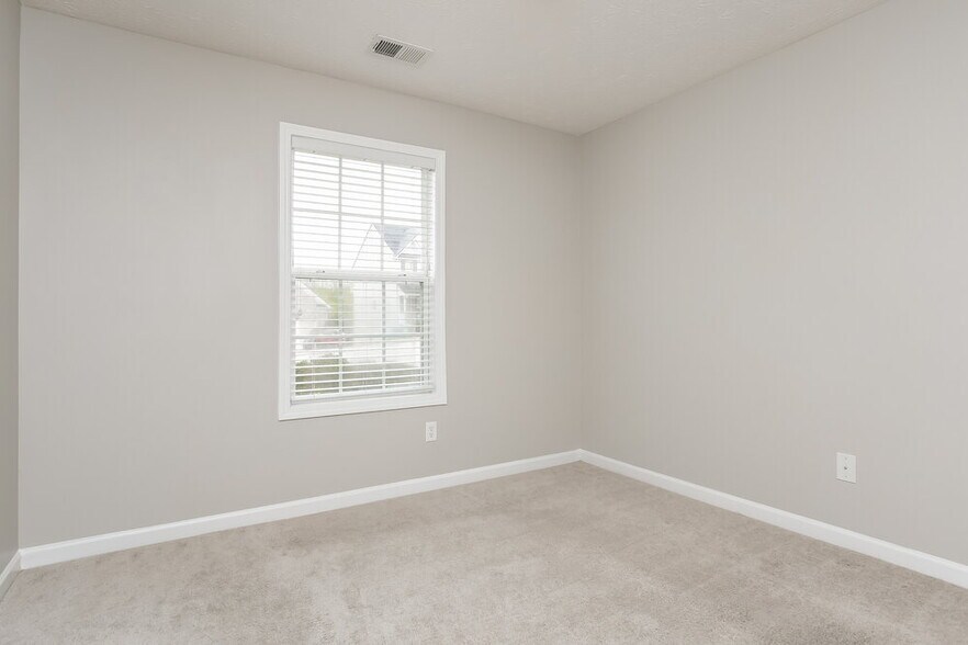 Building Photo - 226 Overlook Ct