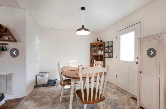 Building Photo - 4433 Sardis Dr