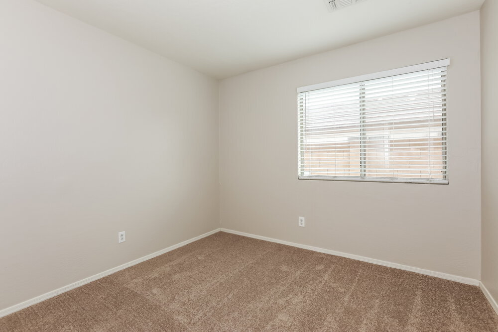 Building Photo - 6418 W Preston Ln