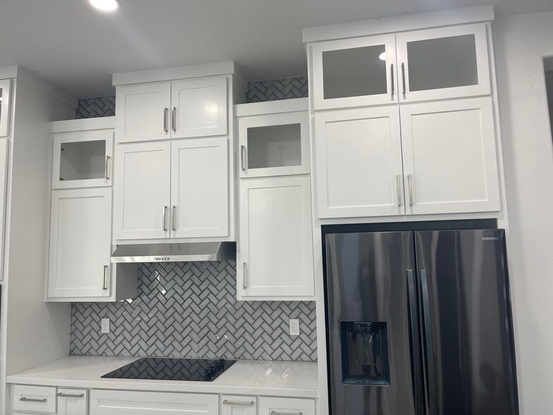 Building Photo - 154 Oleander Dr