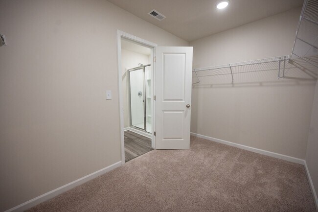 Building Photo - Graham New Home Rental / Open Layout, Home...