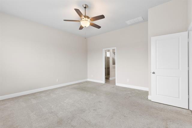 Building Photo - 576 Spruce Trail