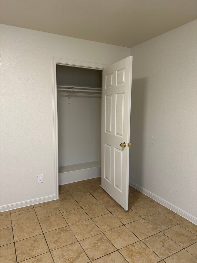 Building Photo - 1410 Natchez Trail