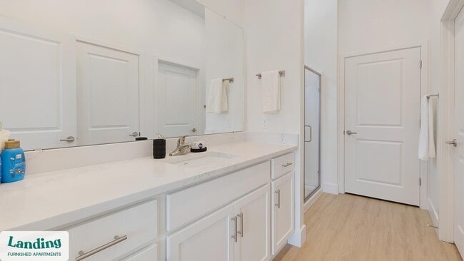 Building Photo - 5750 N La Cholla Blvd