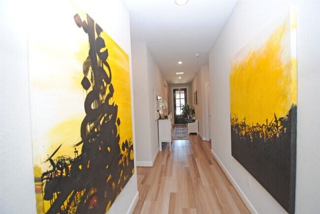 Building Photo - 24818 Harvest Elm Ct