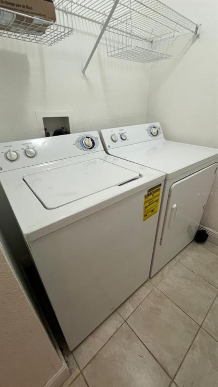 Building Photo - 5554 Metrowest Blvd