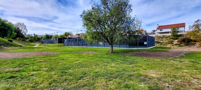 Building Photo - 748 Azure Hills Dr