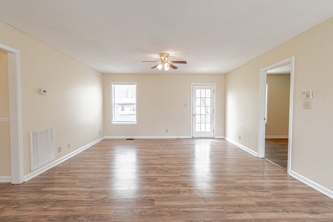 Building Photo - Coming Soon...