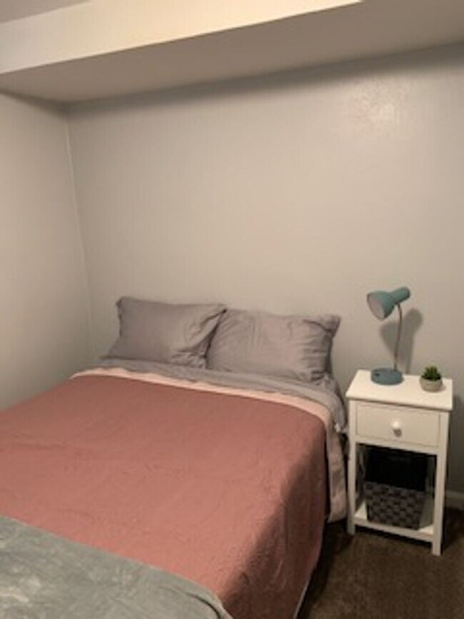 Building Photo - 732 Avenue F