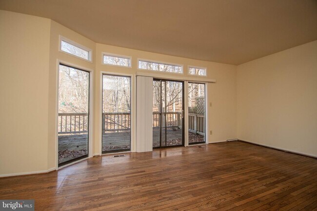 Building Photo - 10923 Whiterim Dr