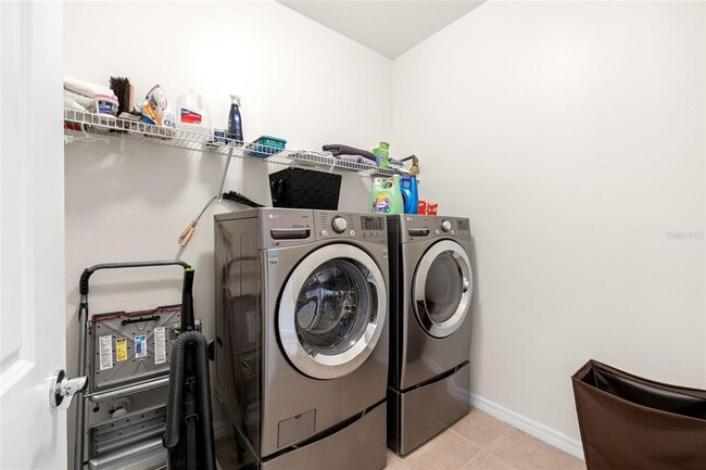 Building Photo - 13562 Paddington Wy