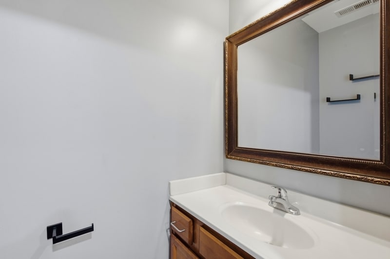 Building Photo - 3553 6th St