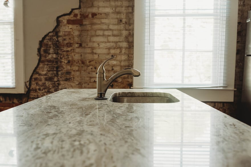 Kitchen counter - 529 Washington E St