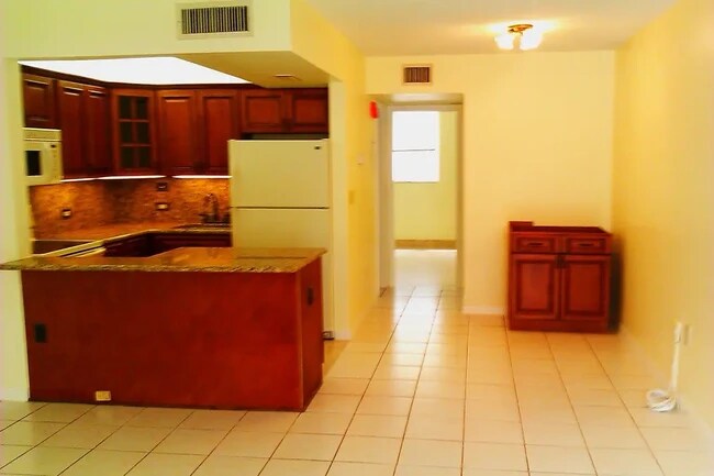 Kitchen/ Dining - 1770 79th Street Cswy