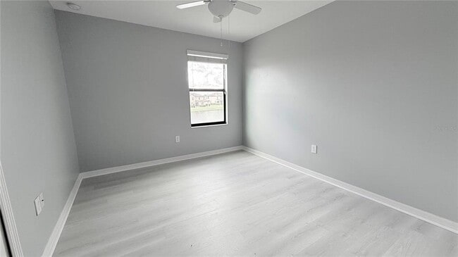 Building Photo - 2449 Seven Oaks Dr