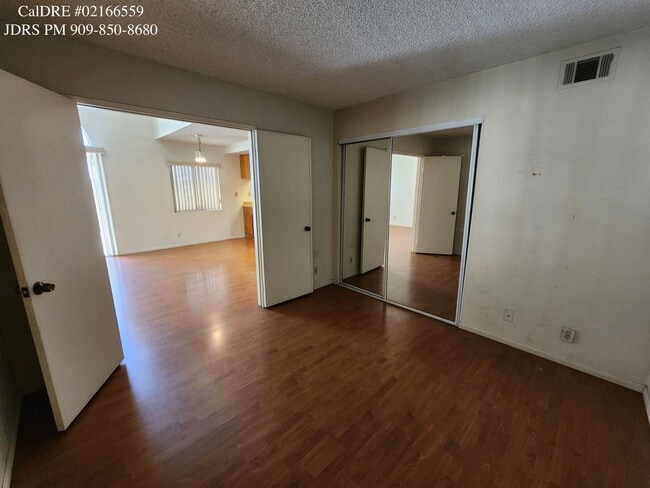 Building Photo - Baldwin Park 3 Bedroom Home
