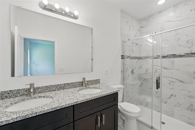 Building Photo - 7738 N Creek Way