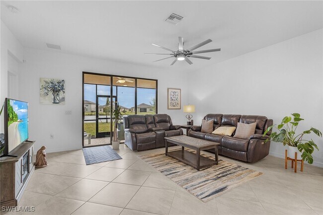 Building Photo - 14712 Cantabria Dr