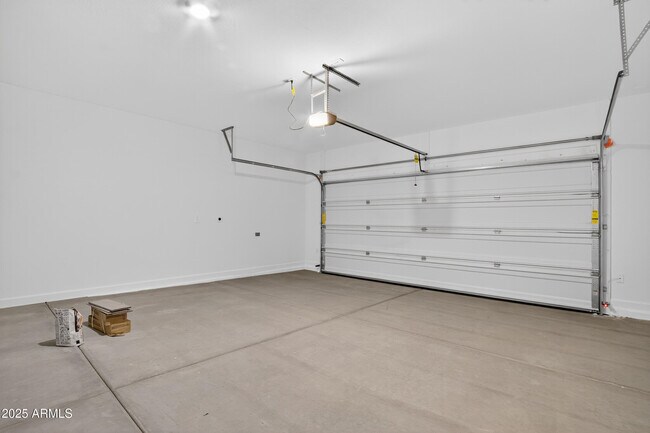 Building Photo - 9362 S Marisol Dr