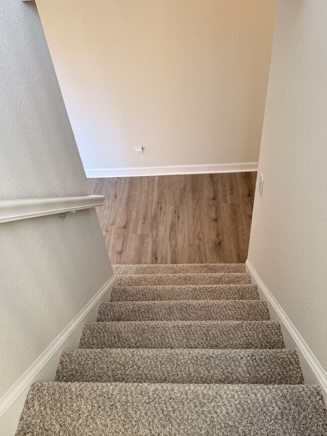 Building Photo - 407 16th St