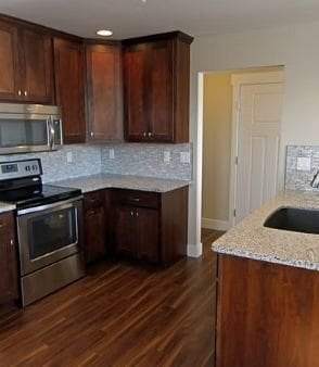 Building Photo - 623 S Wolcott St