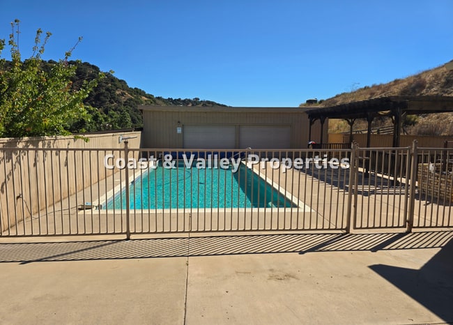 Building Photo - Beautiful Chualar Canyon Home for RENT!!!