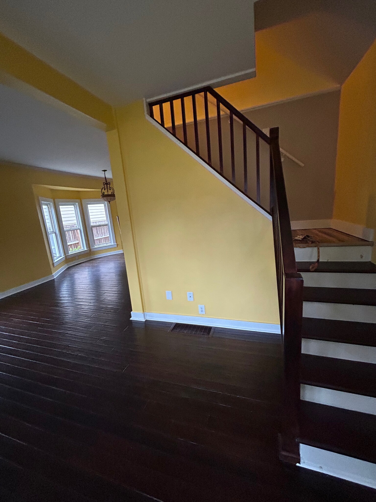 Building Photo - 512 Avenue C