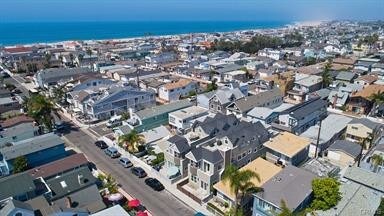 Building Photo - 309 34th St