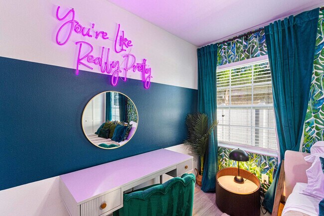 Building Photo - 971 Keene Rd