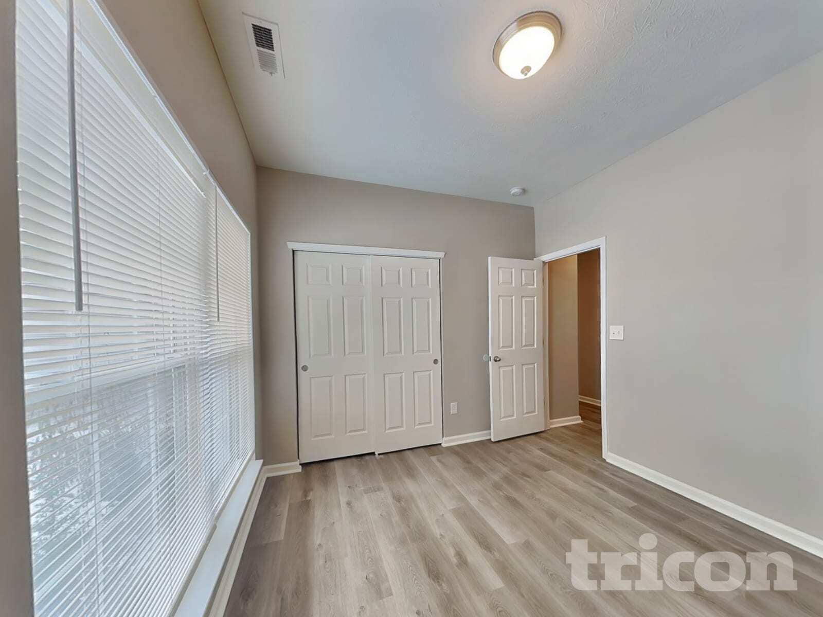 Building Photo - 1229 S Aberdeen Dr