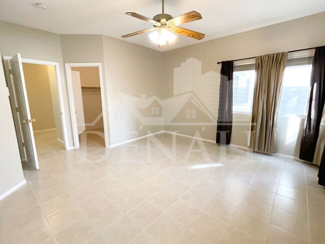 Building Photo - 8355 W Mary Ann Dr