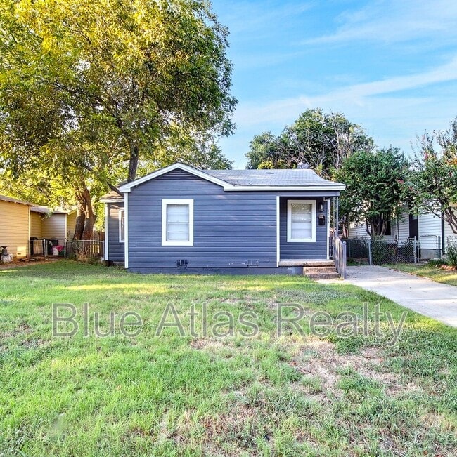 Primary Photo - 1714 NW Dallas St