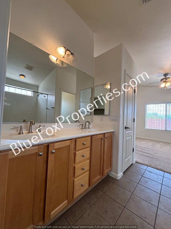 Building Photo - 2854 N Ramie Pl