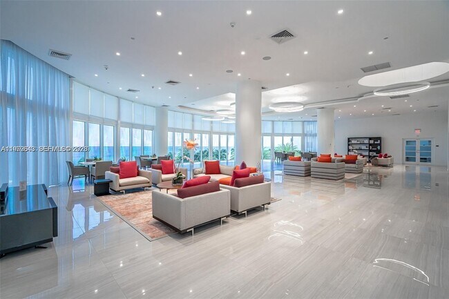 Building Photo - 19111 Collins Ave