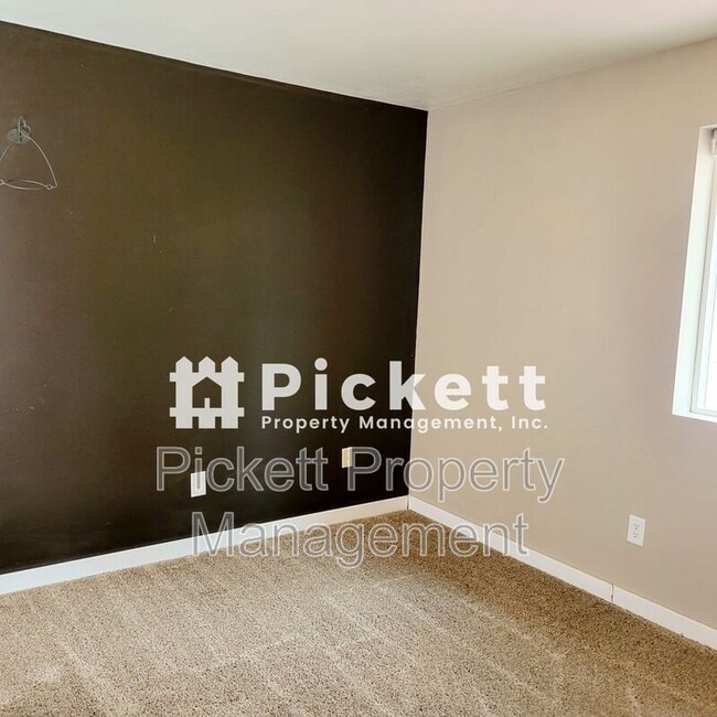 Building Photo - 2821 Erlands Beach Loop NW